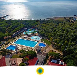 Üdülőpark Club Del Sole Family Collection