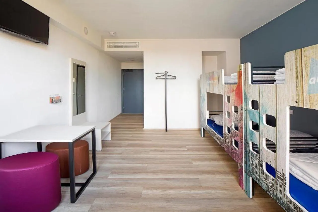 A&O Hostel Venezia Mestre 0*,